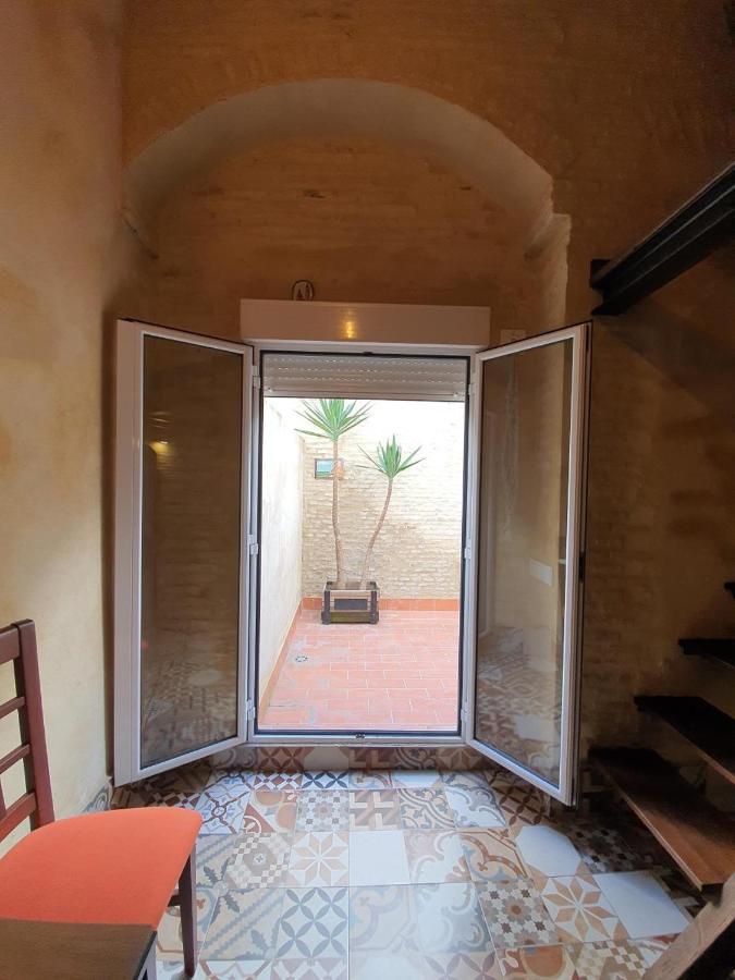Coqueto Dupex En El Casco Antiguo De Triana Apartment Seville Exterior photo